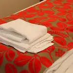 Ole Bull, Western Signature Collection Lägenhetshotell 4*