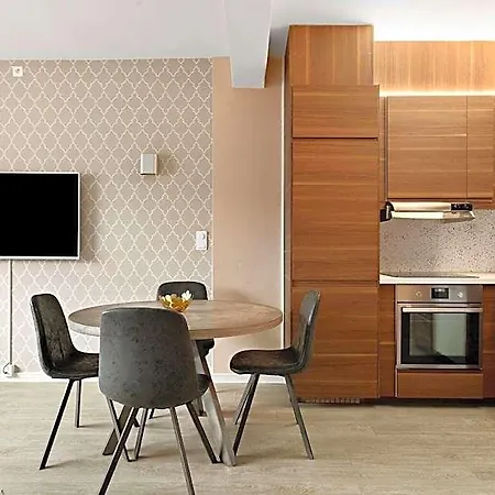 Ole Bull, Western Signature Collection Apartmanhotel