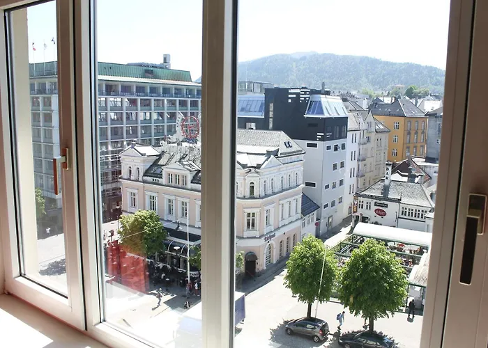 Ole Bull, Western Signature Collection Apart Otel 4*