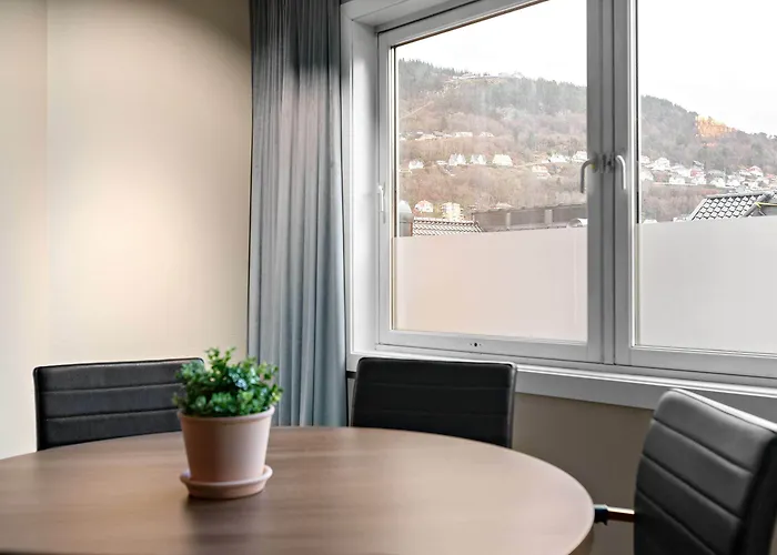 Ole Bull, Western Signature Collection 4* Bergen